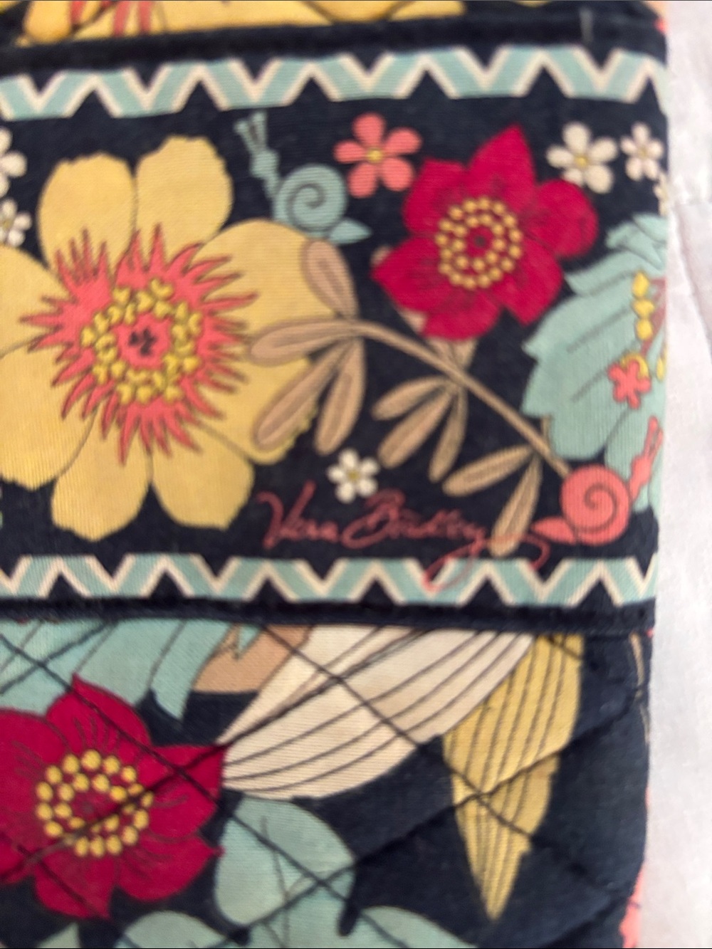 Vintage Vera Bradley Floral Quilted Clasp Wallet - clutch - Picture 8 of 10